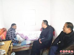 用我的手牵你的手——扶贫干部黄忠斌的这四年