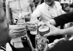 <b>脂肪肝并非胖人“专利”“管住嘴迈开腿”可防治</b>