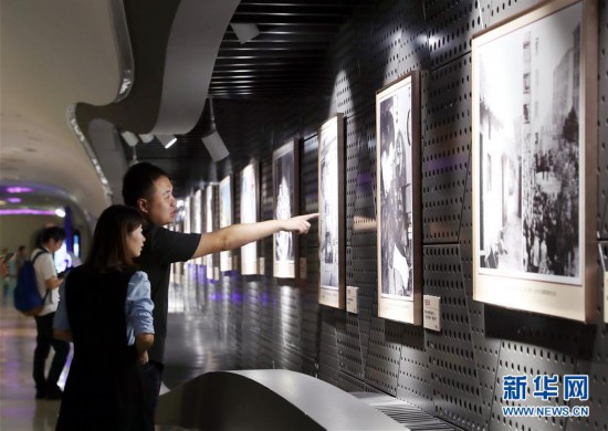 （社会）（2）70年档案记忆  见证上海传奇