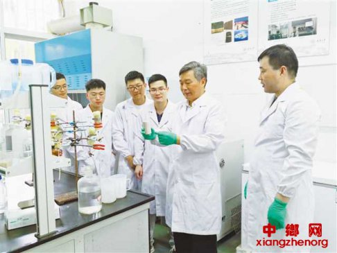 重庆大学刘汉龙：＂一粒土＂我们研究了十余年