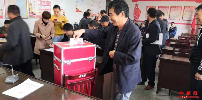 <b>安徽：魏庄镇2019年度全国扶贫日活动</b>