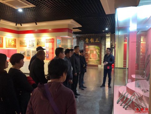 <b>陕西华州区杏林镇：走进红色教育基地  扎实开展主题教育</b>