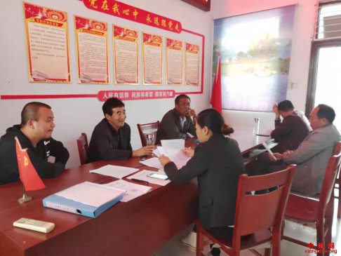 <b>安徽：张店村召开2019年扶贫对象动态管理及脱贫攻坚大排查工作会议</b>