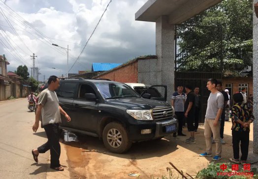 云南富翁被吸毒者杀害案明日开庭 家属索赔150万