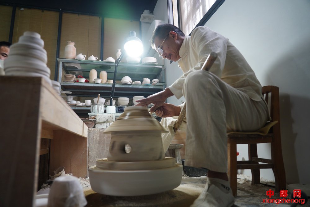 熊国安在利坯（10月28日摄）。