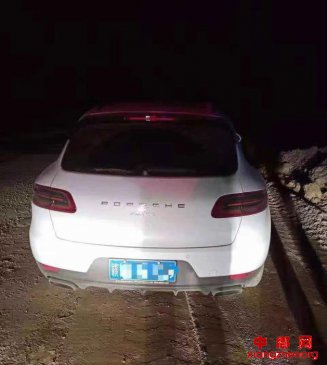 江西一男子持玩具枪蒙面抢劫保时捷 已被刑事拘留