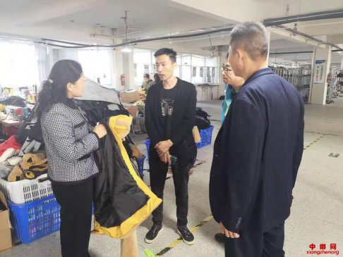 <b>安徽：西二铺乡开展“四送一服”进企业活动</b>