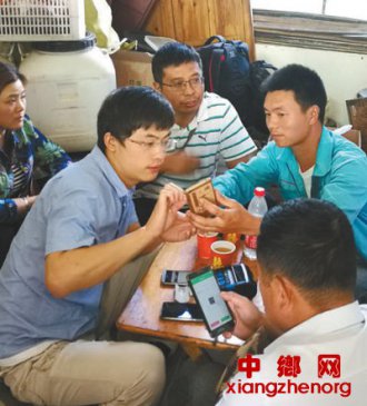 帮助农民更好发展“甜蜜”事业