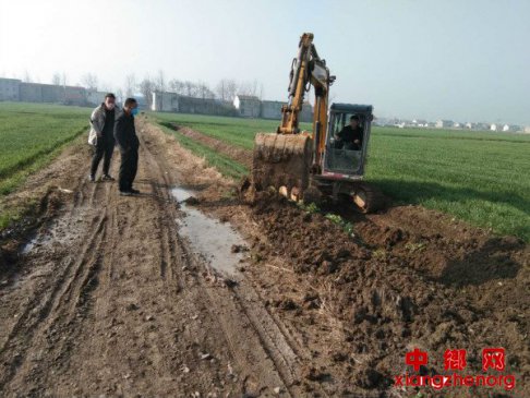 <b>安徽：清水沟 助春耕</b>