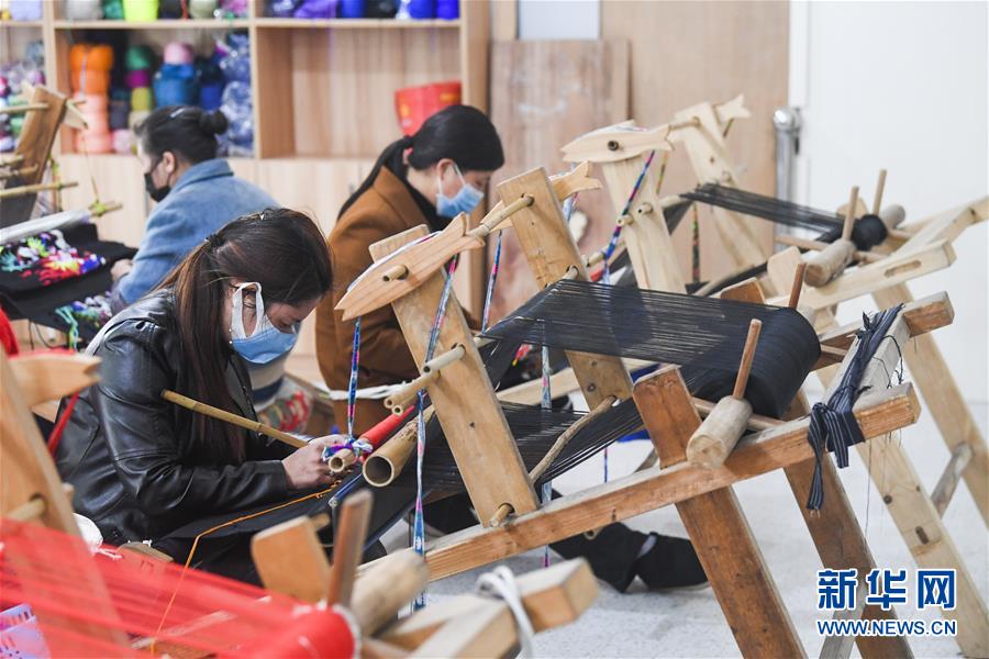 （聚焦复工复产）（1）重庆黔江：扶贫车间有序复工