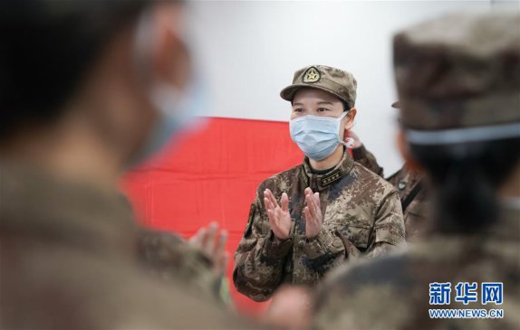 <b>抗疫一线，这些劳动者的汗水闪闪发光</b>