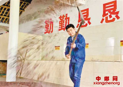 记4位巴渝青年的“乡土青春”