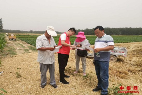 <b>安徽省谯城区颜集镇：气象服务志愿者为夏收保驾护航</b>