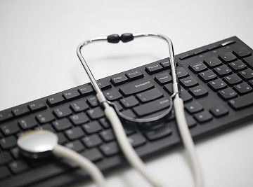 <b>河南建设县域健康信息平台</b>