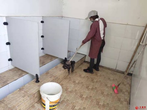 安徽省朱仙庄镇积极开发扶贫公益岗位 打赢打好脱贫攻坚收官战