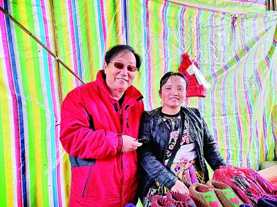 <b>追记作家李迪：用生命书写十八洞村的故事</b>
