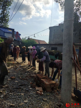 <b>安徽省刘集镇专项行动推进农村人居环境整治工作</b>