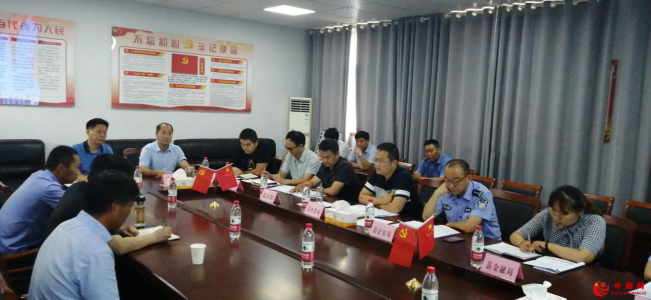 <b>安徽省怀远县兰桥乡对扶贫小额信贷被担保企业进行警示约谈</b>