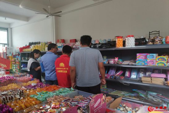 <b>安徽省颜集镇：“扫黄打非”进基层 激浊扬清树新风</b>