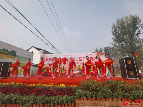 安徽省古井镇：开展“庆丰收，迎国庆”广场舞大赛