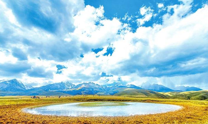 <b>守护“格聂之眼”</b>