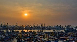 <b>中国经济“三季报”：7个“转正”彰显强劲增长动力</b>