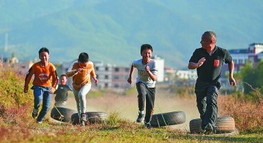 “鸡娃”背后，是突围还是困境