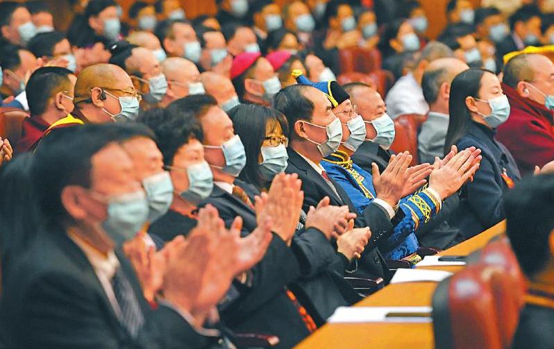 四川省政协十二届四次会议掠影