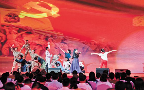 重庆市举办“六进”文艺宣传示范演出