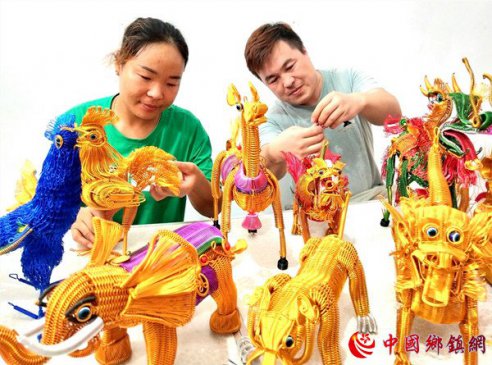 <b>郯城：“锡强”真要强能让铝条变花样</b>