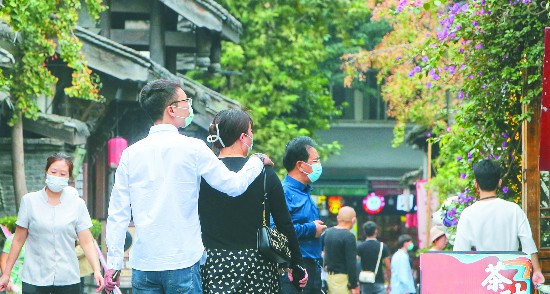 成都文旅市场促消费打出组合拳