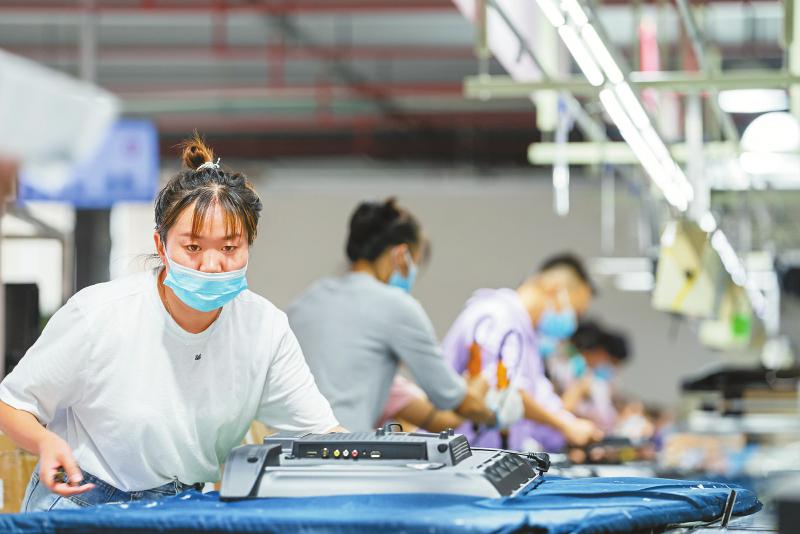 为了这件“民生头等大事” 他们很拼