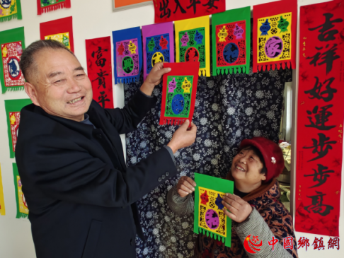 五色非遗挂门笺 春节喜庆送祝福