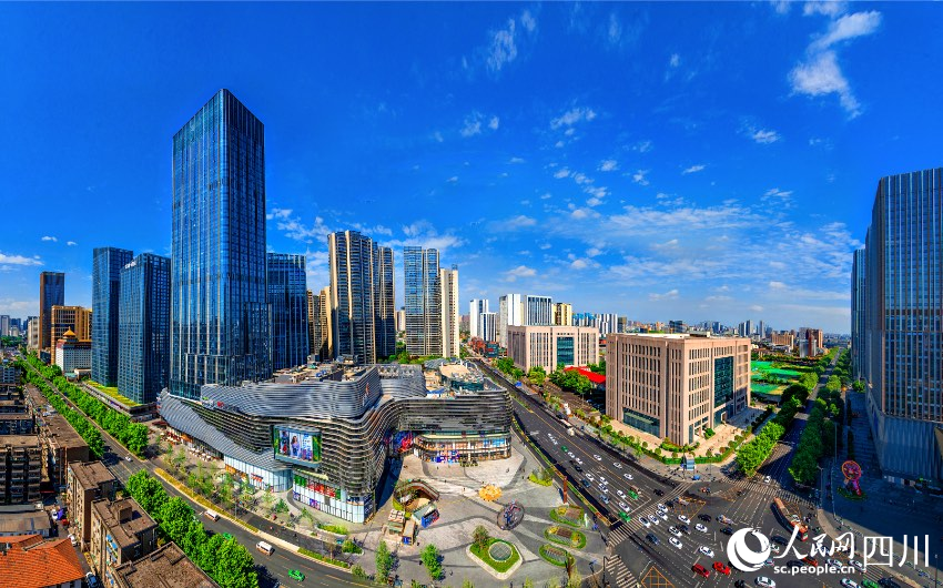 成都市金牛区龙湖上城天街TOD。邓显杰摄