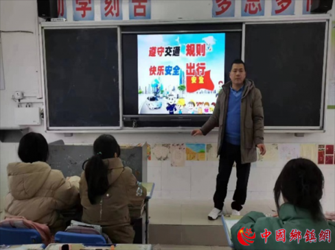 安徽庐江：郭河初级中学开展系列普法安全宣传