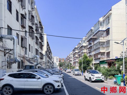 安徽亳州薛阁街道：自聘保洁员 告别脏乱差