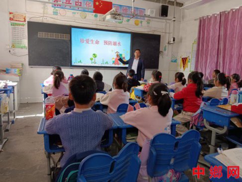 安徽庐江：郭河镇福元小学多措并举开展防溺水