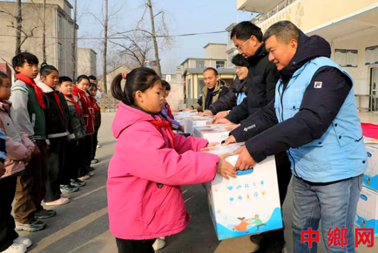 安徽阜阳：让乡村儿童感到“家”的温暖